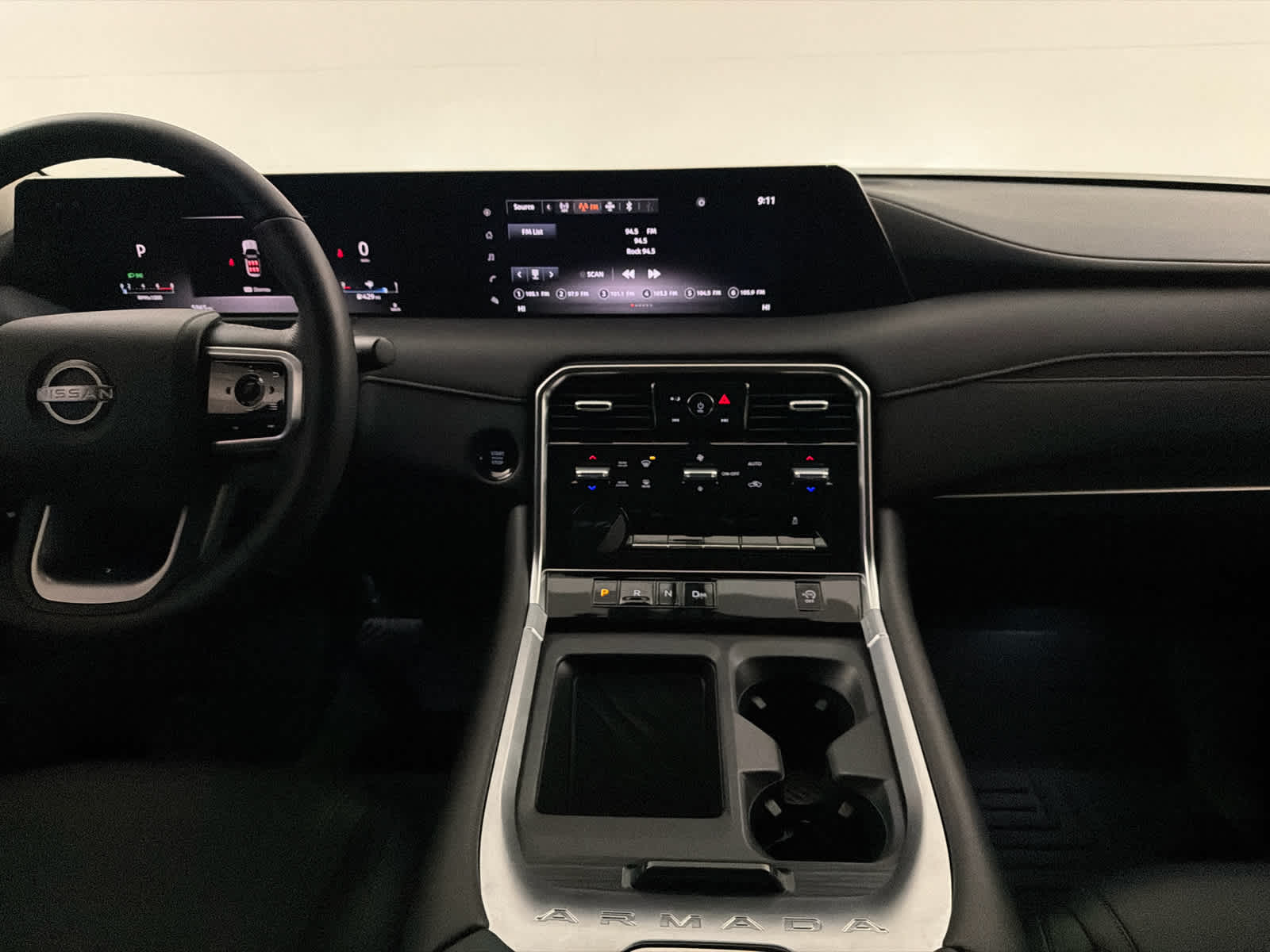 2025 Nissan Armada SV