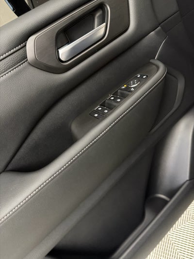 2025 Nissan Armada SV