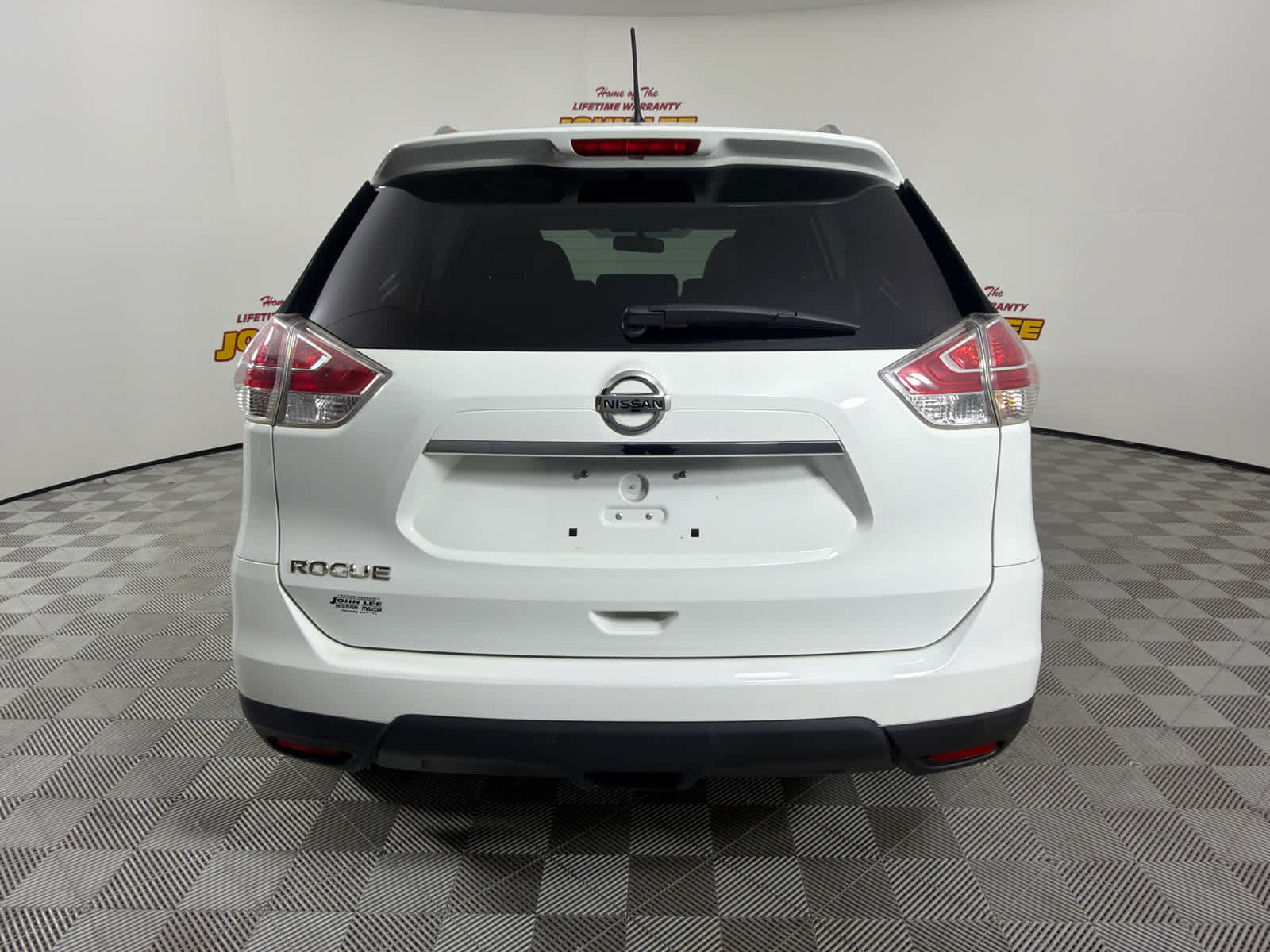 2016 Nissan Rogue S