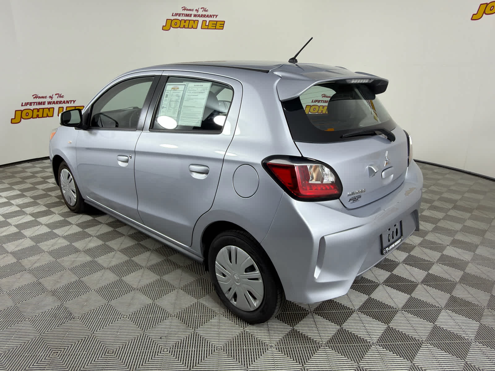2024 Mitsubishi Mirage ES