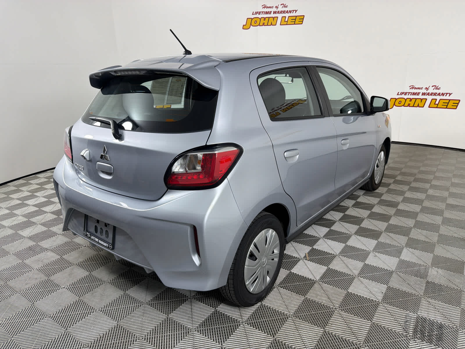 2024 Mitsubishi Mirage ES