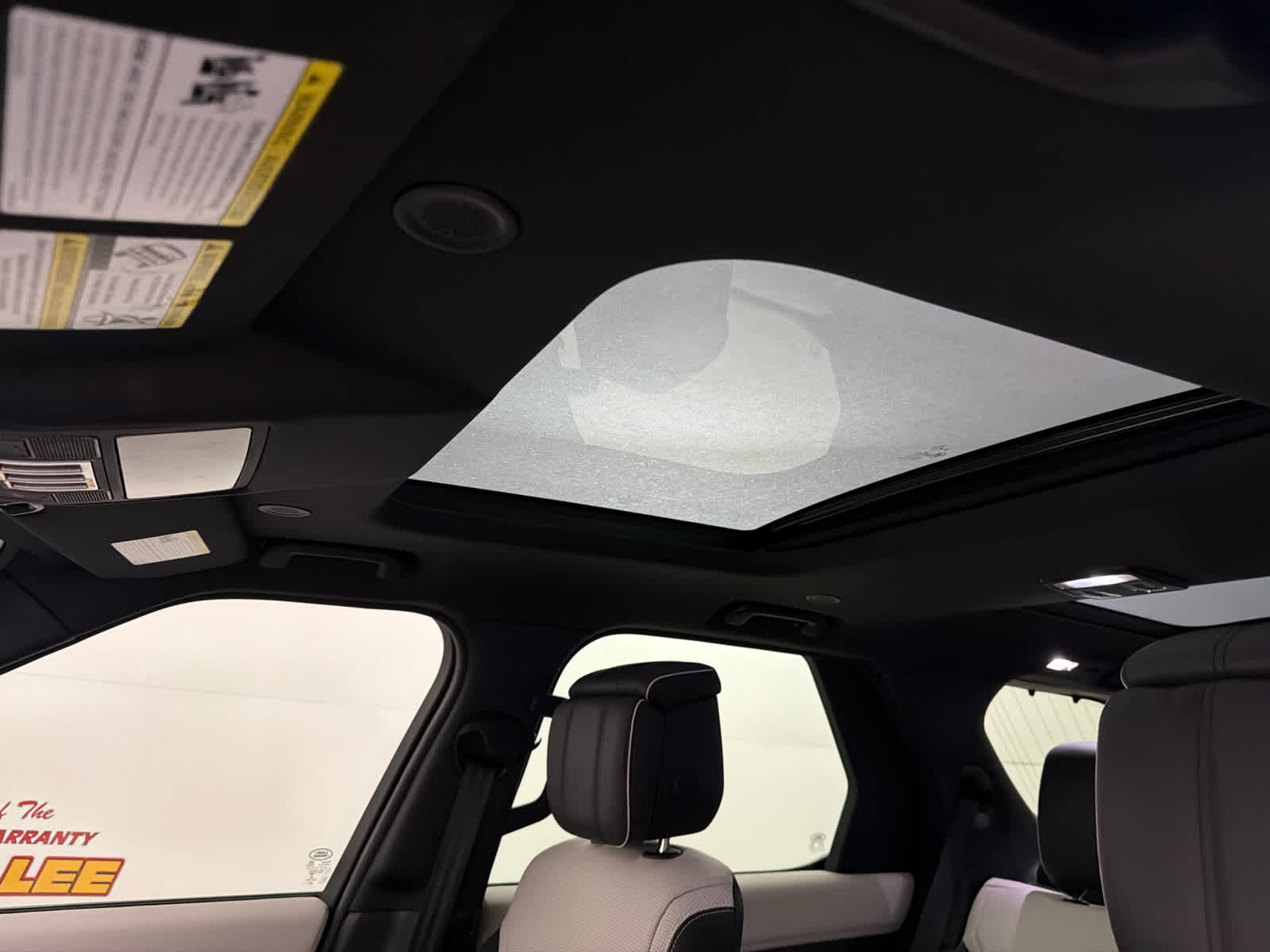 2021 Land Rover Discovery HSE R-Dynamic