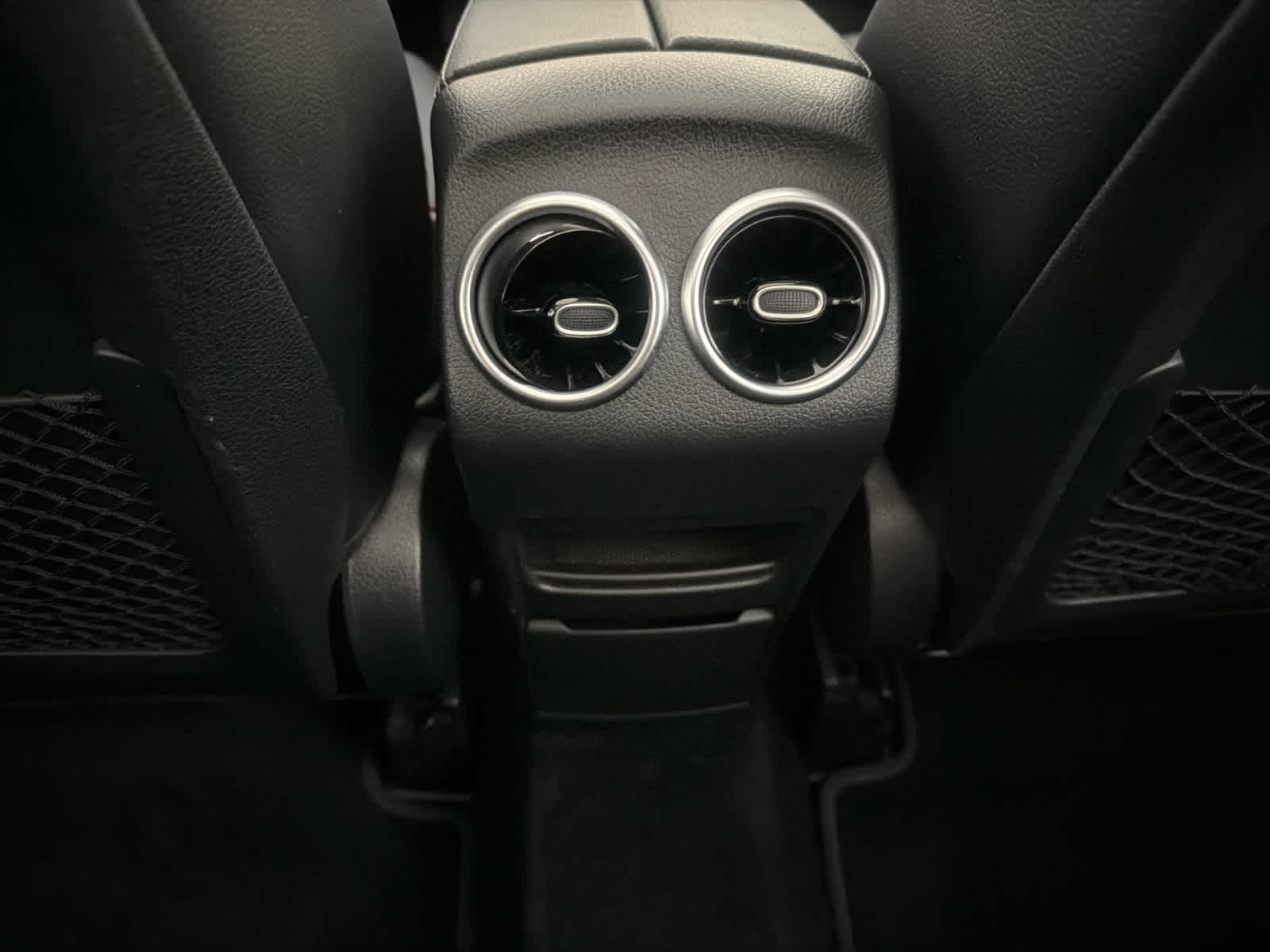 2020 Mercedes-Benz GLB 250 GLB 250