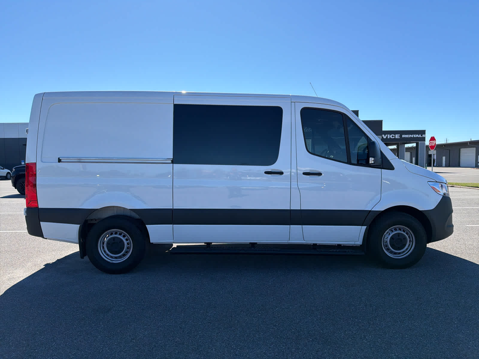 2025 Mercedes-Benz Sprinter 2500 Standard Roof I4 Diesel HO 144" RWD