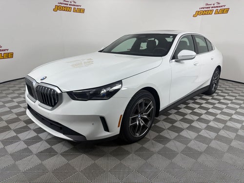2026 BMW 530i 530i