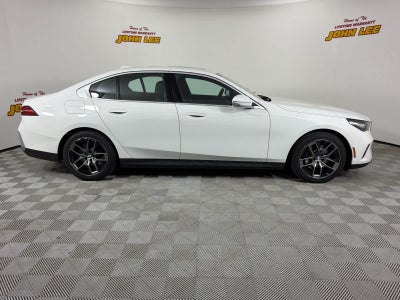 2026 BMW 530i 530i