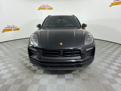 2025 Porsche Macan AWD
