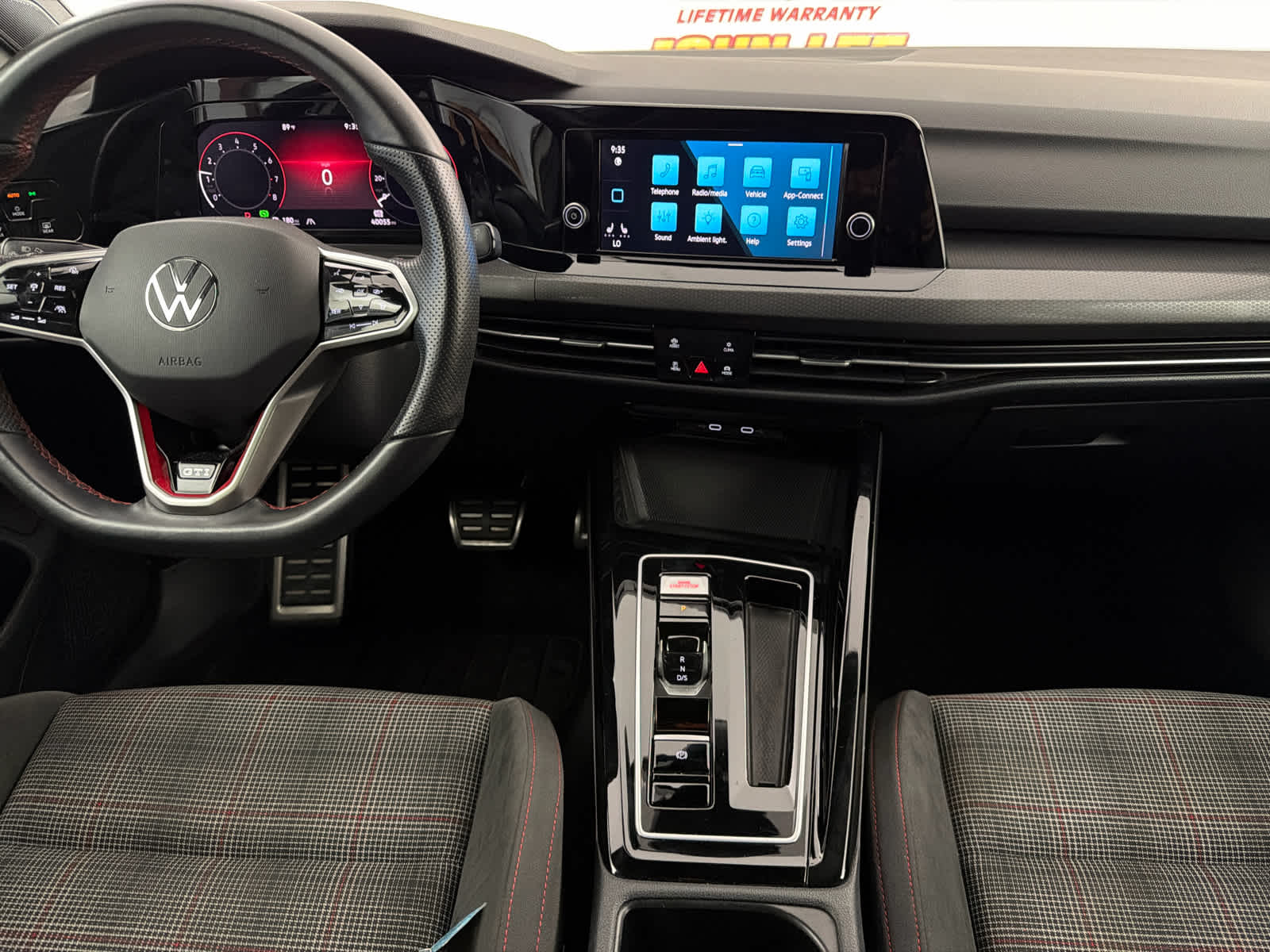 2024 Volkswagen Golf GTI S