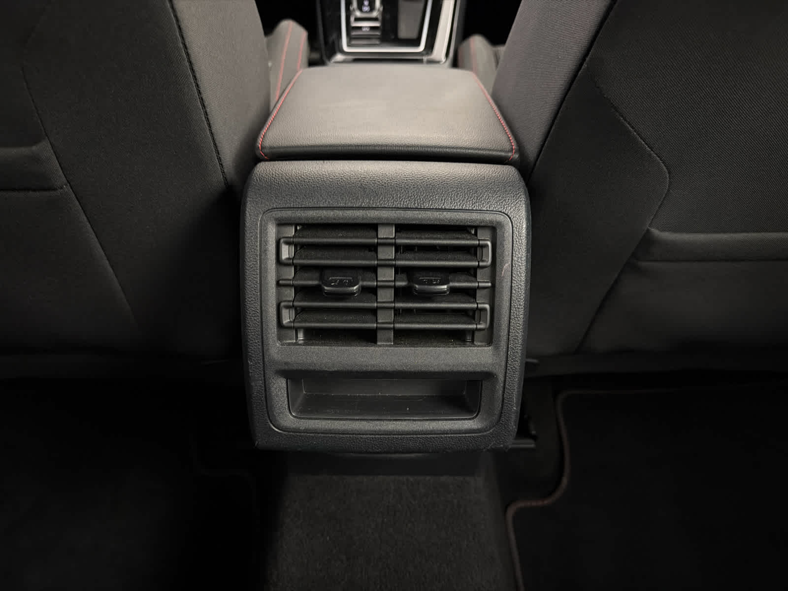 2024 Volkswagen Golf GTI S