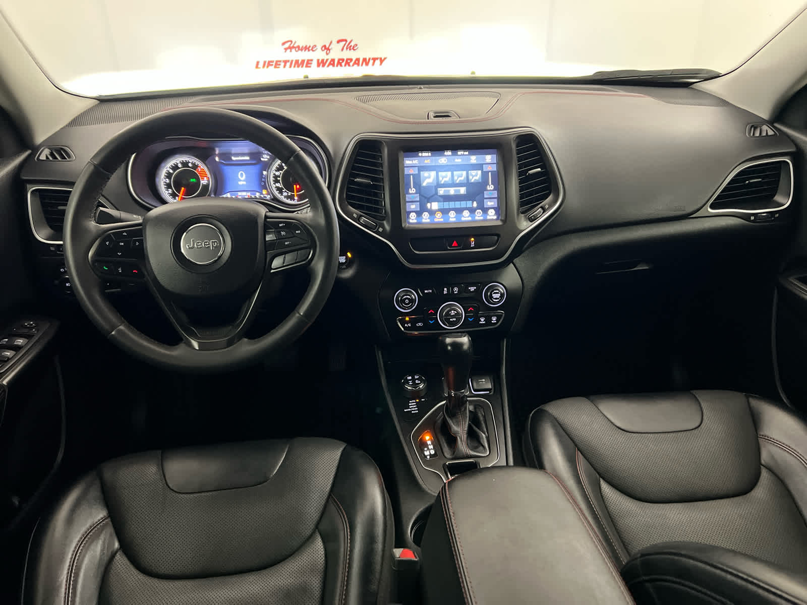 2022 Jeep Cherokee Trailhawk