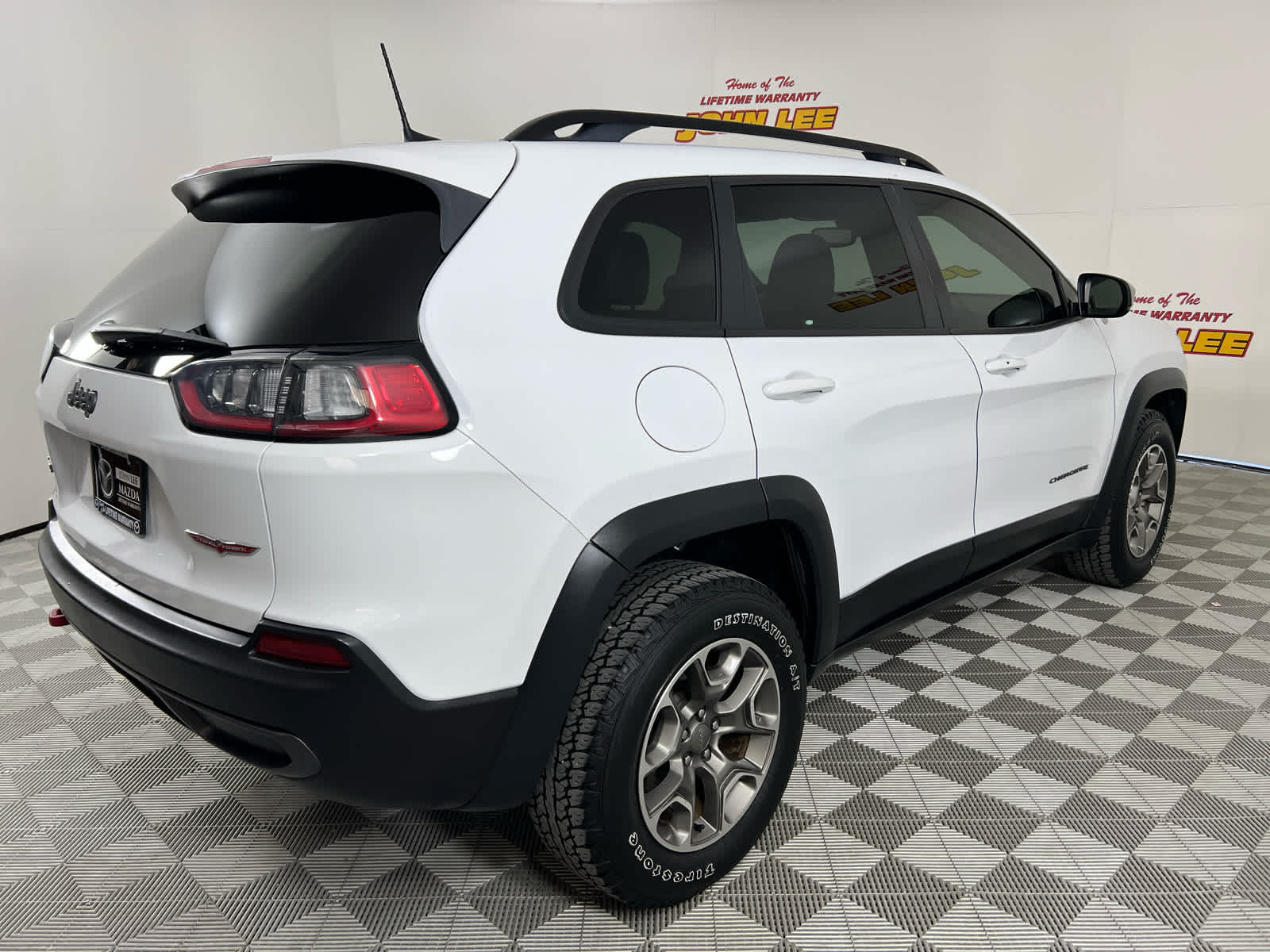 2022 Jeep Cherokee Trailhawk