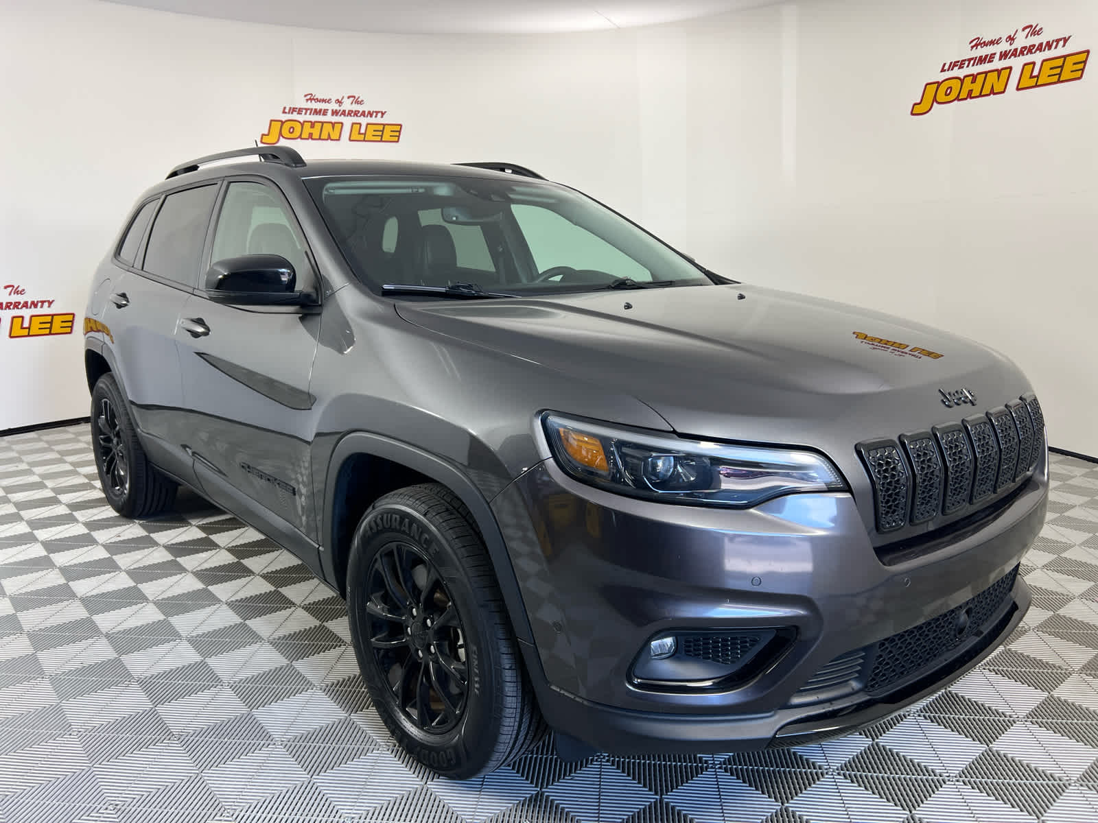 2023 Jeep Cherokee Altitude Lux