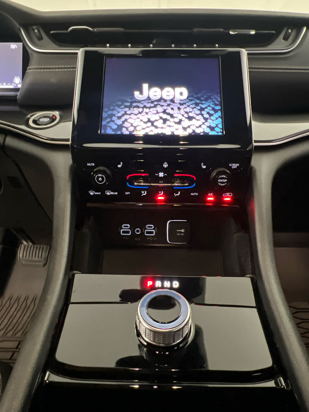2022 Jeep Grand Cherokee L Altitude