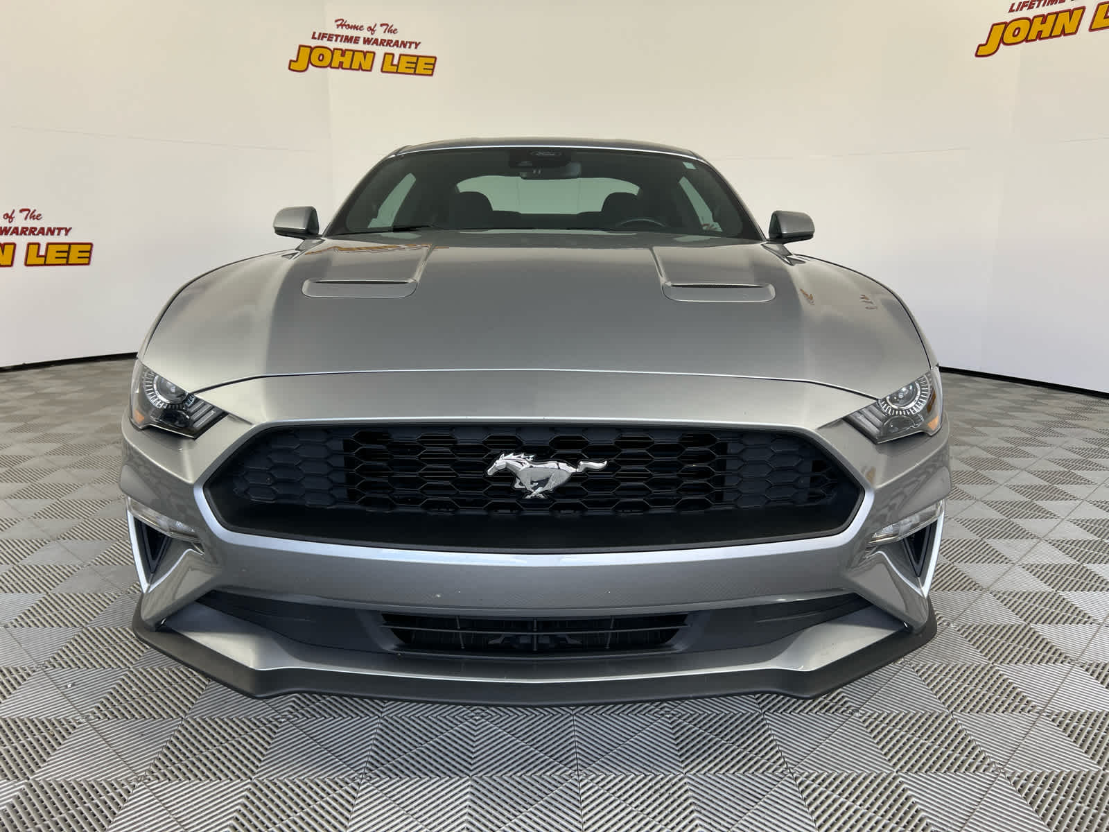 2021 Ford Mustang EcoBoost