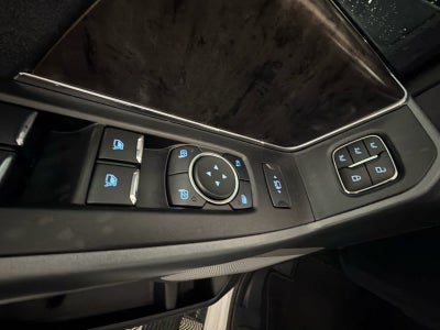 2024 Ford Super Duty F-250 Pickup LARIAT