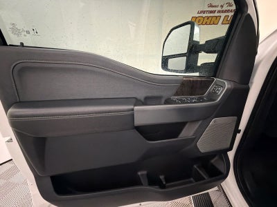 2024 Ford Super Duty F-250 Pickup LARIAT