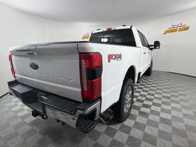 2024 Ford Super Duty F-250 Pickup LARIAT