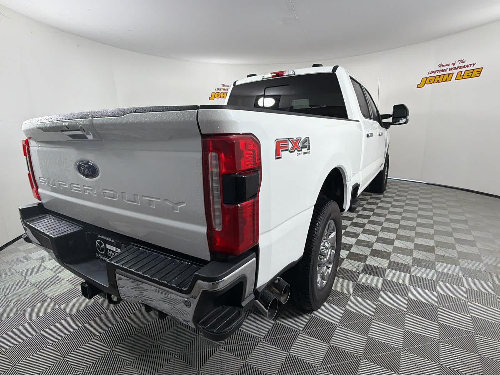 2024 Ford Super Duty F-250 Pickup LARIAT