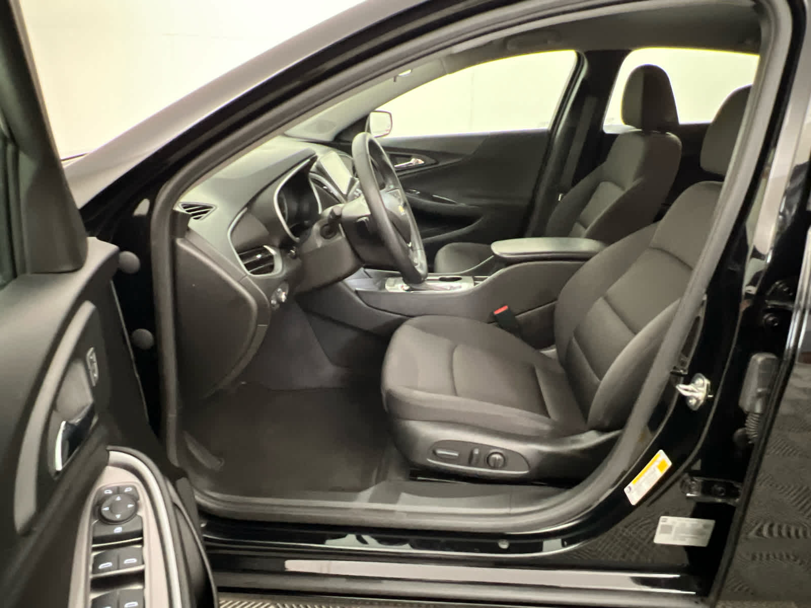 2023 Chevrolet Malibu RS