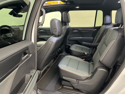 2024 GMC Acadia AWD AT4