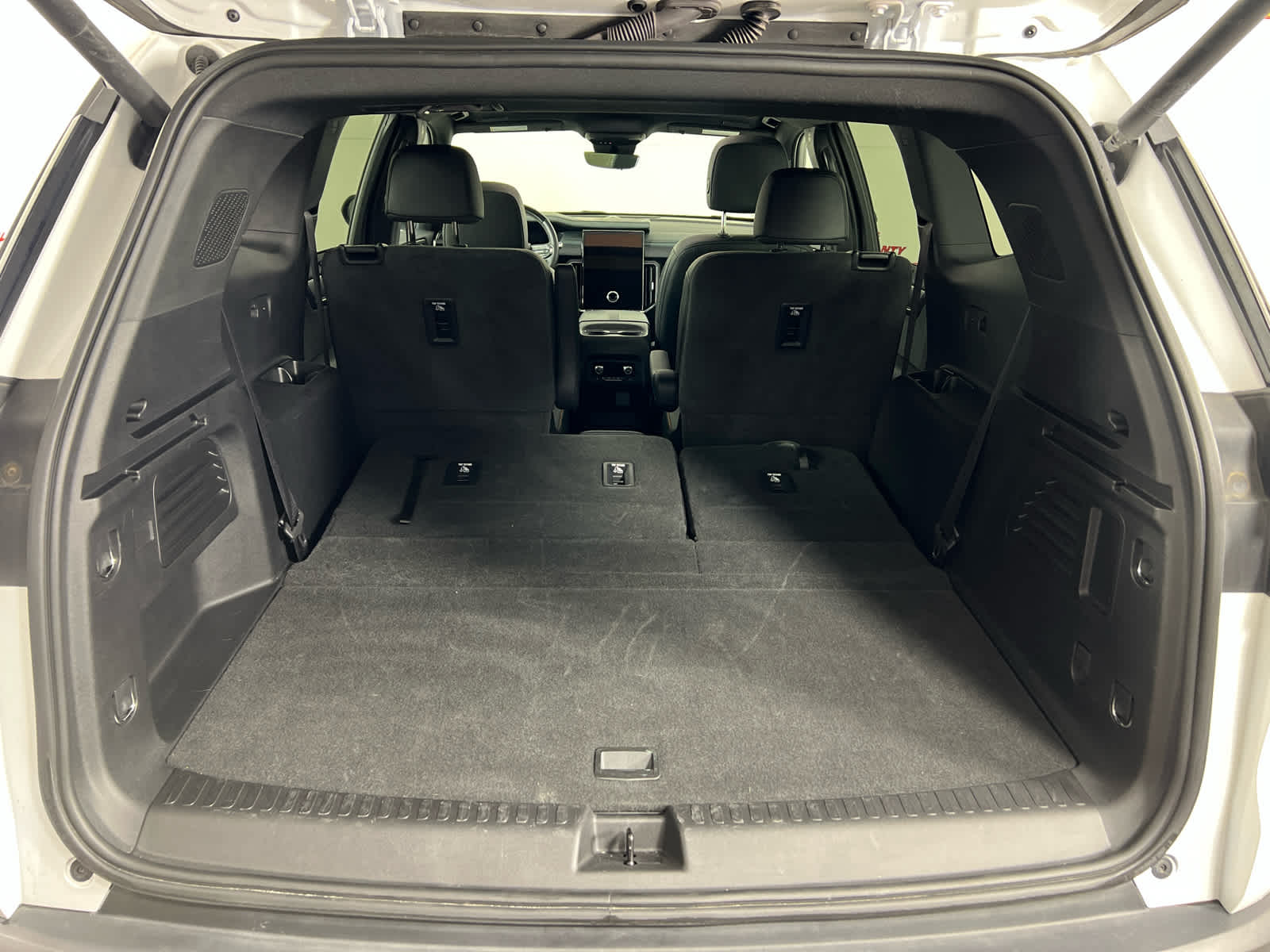 2024 GMC Acadia AWD AT4