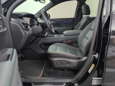 2025 GMC Acadia AWD AT4