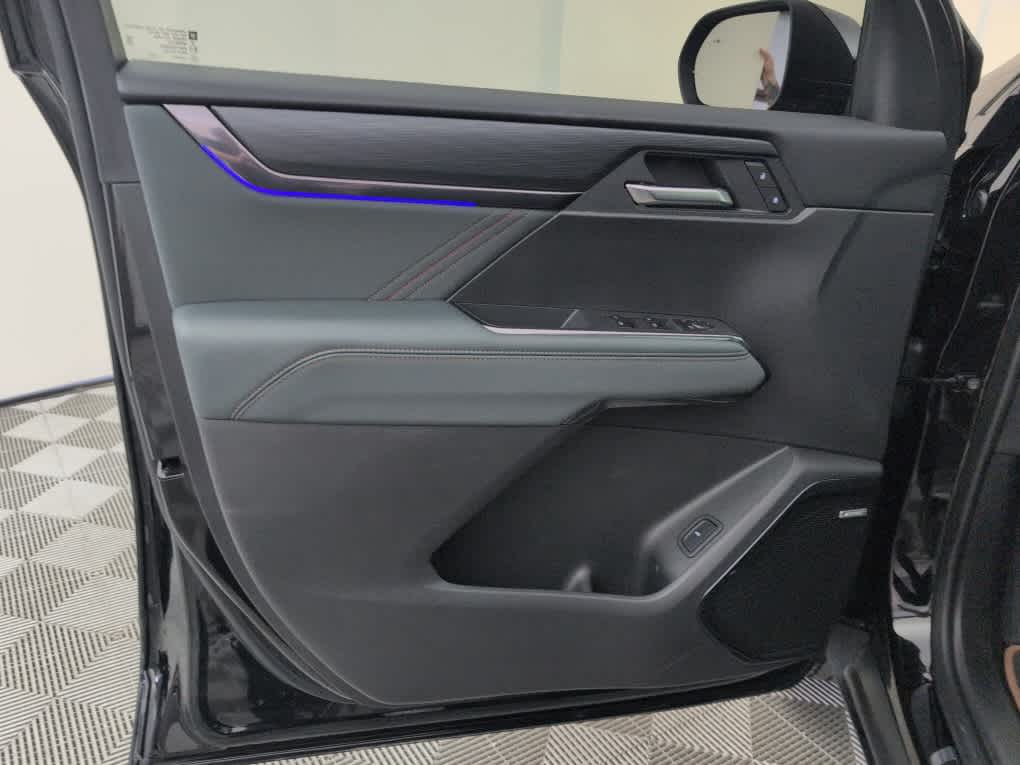 2025 GMC Acadia AWD AT4