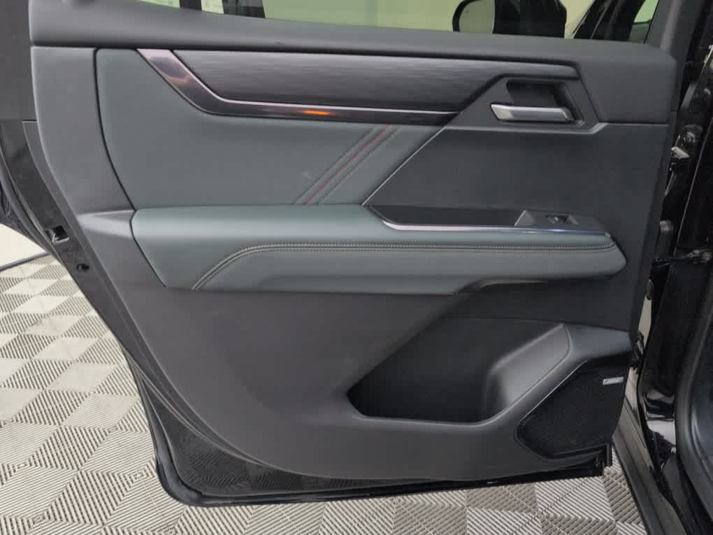 2025 GMC Acadia AWD AT4