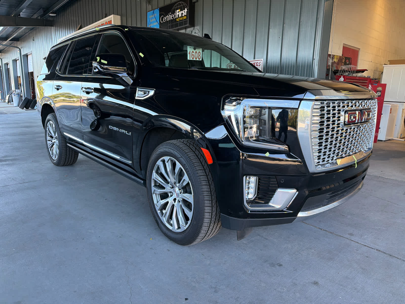 2023 GMC Yukon Denali Denali