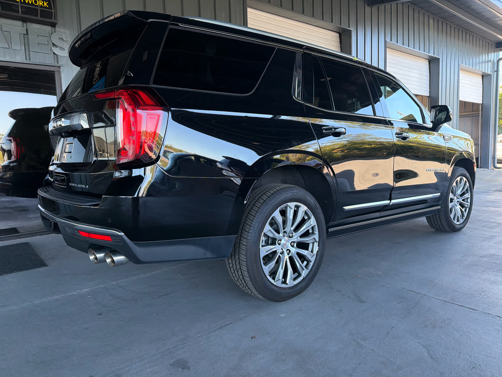 2023 GMC Yukon Denali Denali