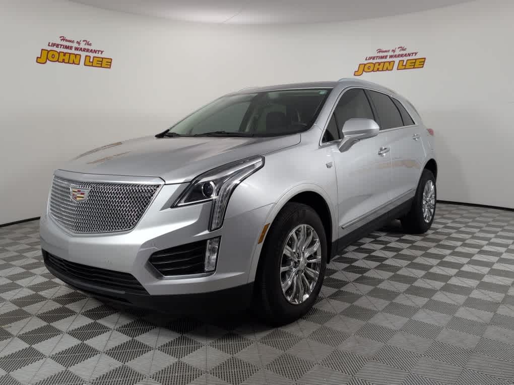 2017 Cadillac XT5 Luxury FWD