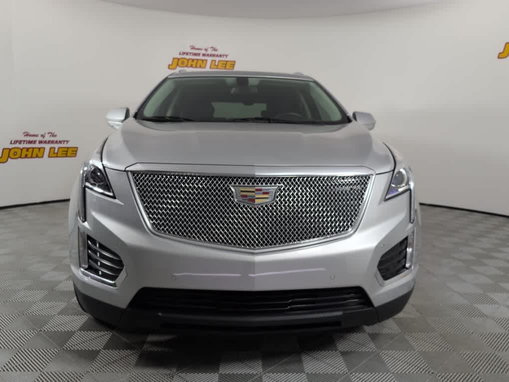 2017 Cadillac XT5 Luxury FWD