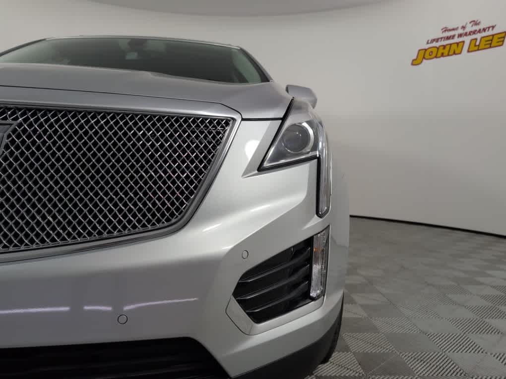 2017 Cadillac XT5 Luxury FWD