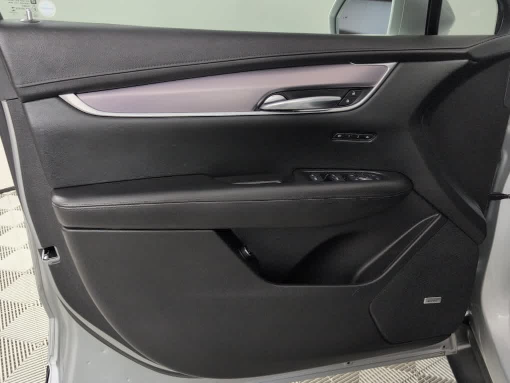 2017 Cadillac XT5 Luxury FWD