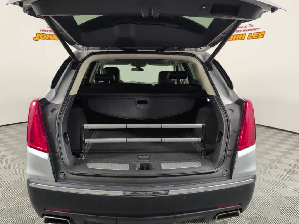 2017 Cadillac XT5 Luxury FWD