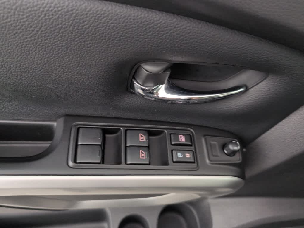 2024 Nissan Titan XD SV