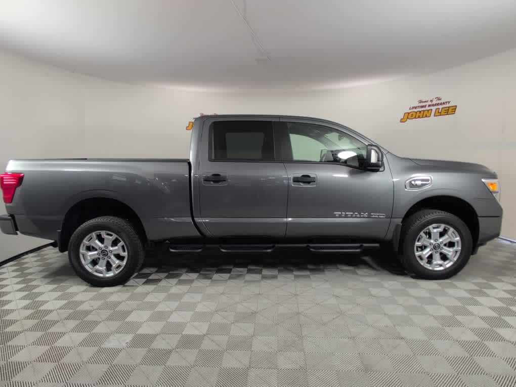 2024 Nissan Titan XD SV
