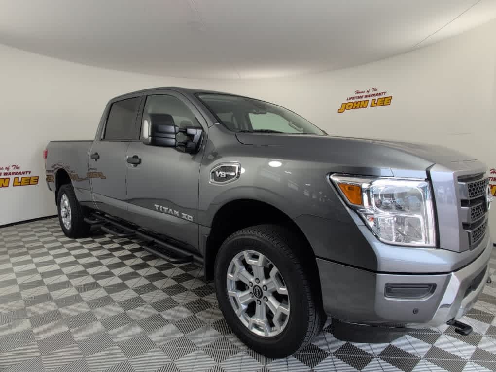 2024 Nissan Titan XD SV
