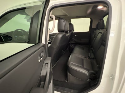 2024 Nissan Frontier SL