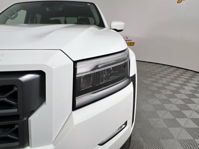 2024 Nissan Frontier SL