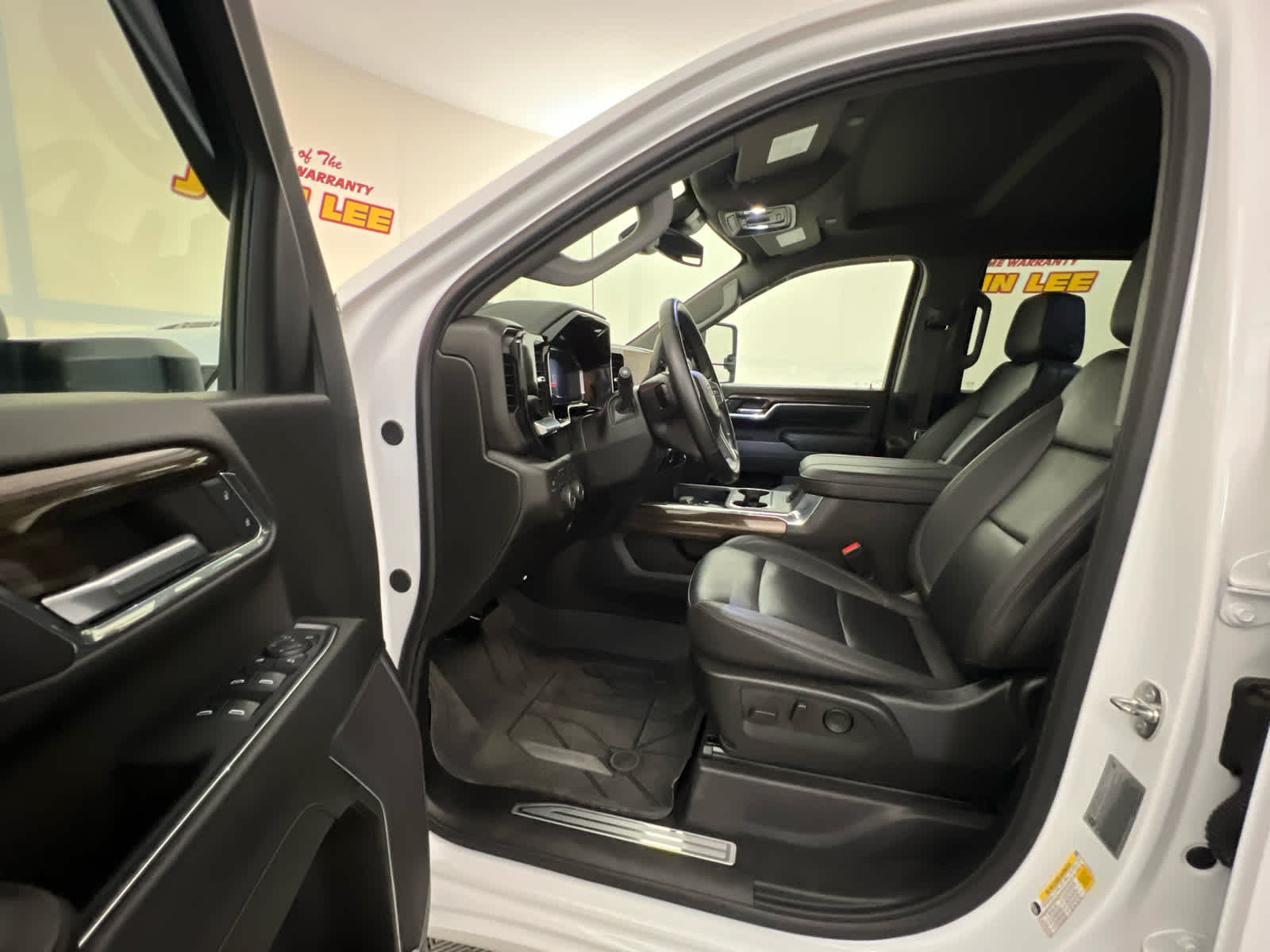 2024 Chevrolet Silverado 3500HD LT