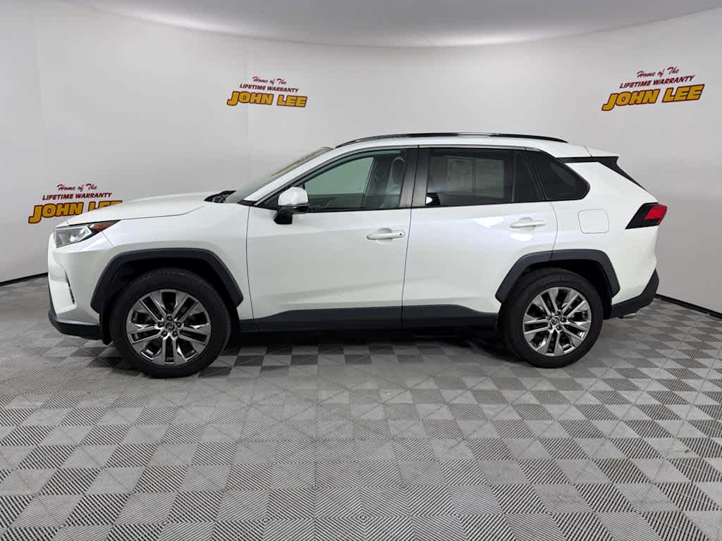 2021 Toyota RAV4 XLE Premium