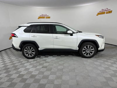 2021 Toyota RAV4 XLE Premium