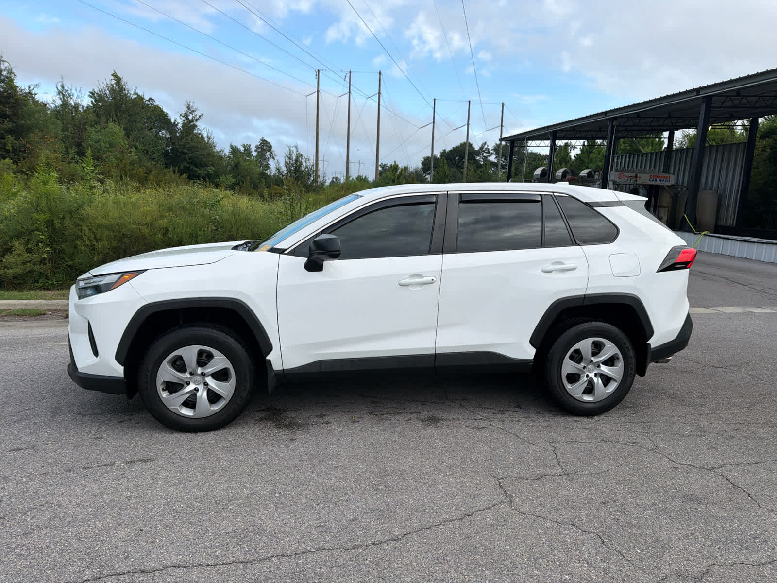 2024 Toyota RAV4 LE