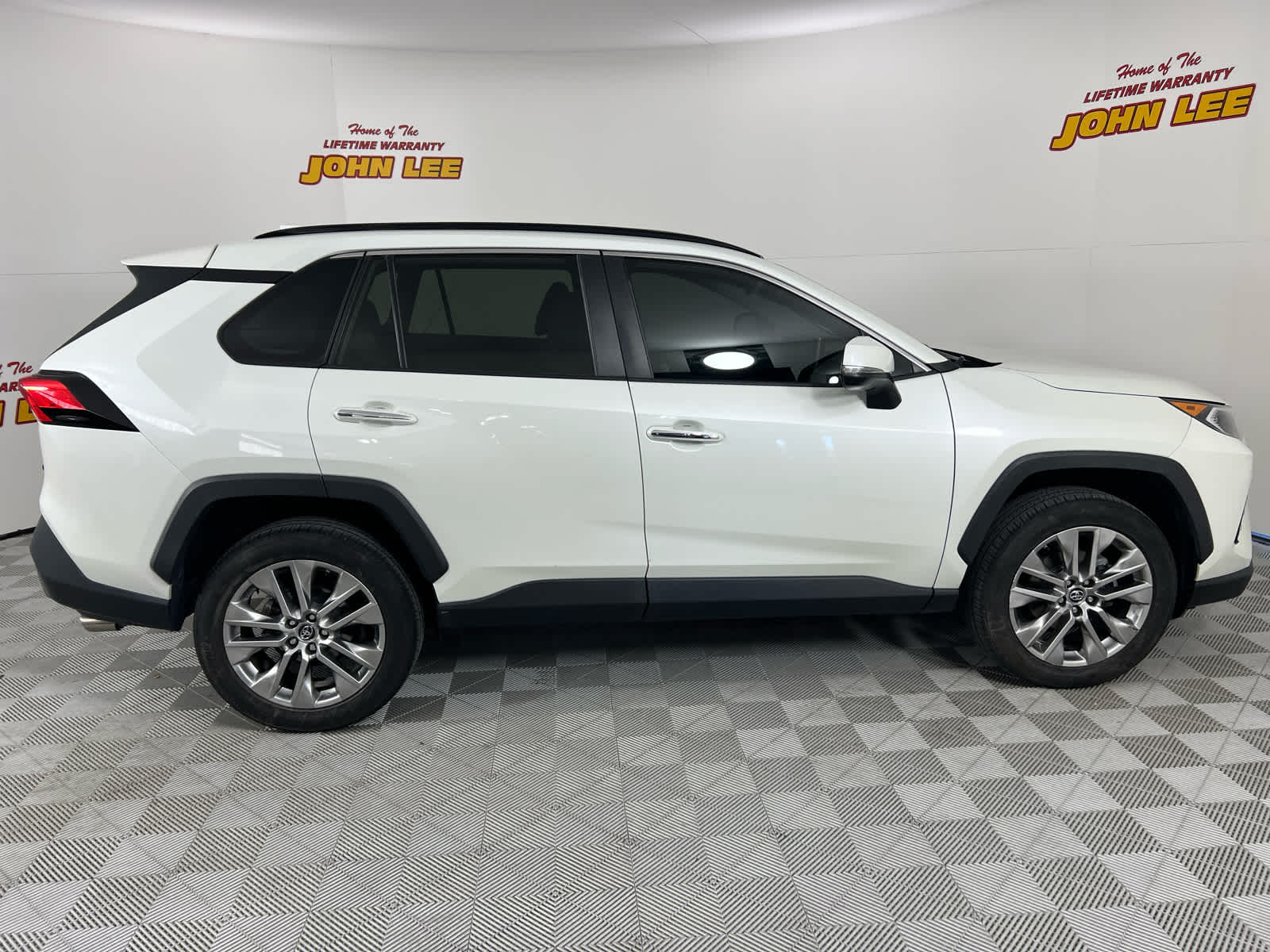 2019 Toyota RAV4 Limited