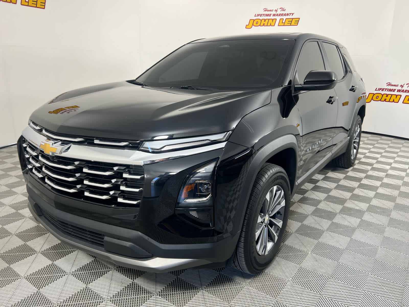 2025 Chevrolet Equinox FWD LT