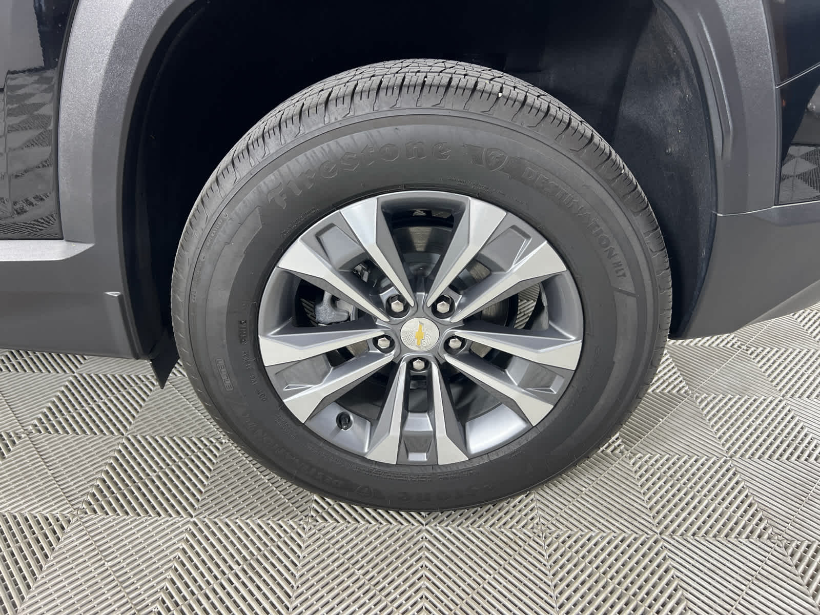 2025 Chevrolet Equinox FWD LT