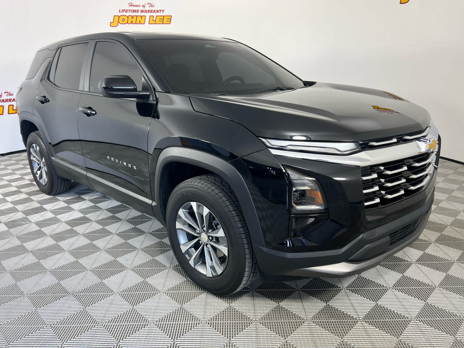 2025 Chevrolet Equinox FWD LT