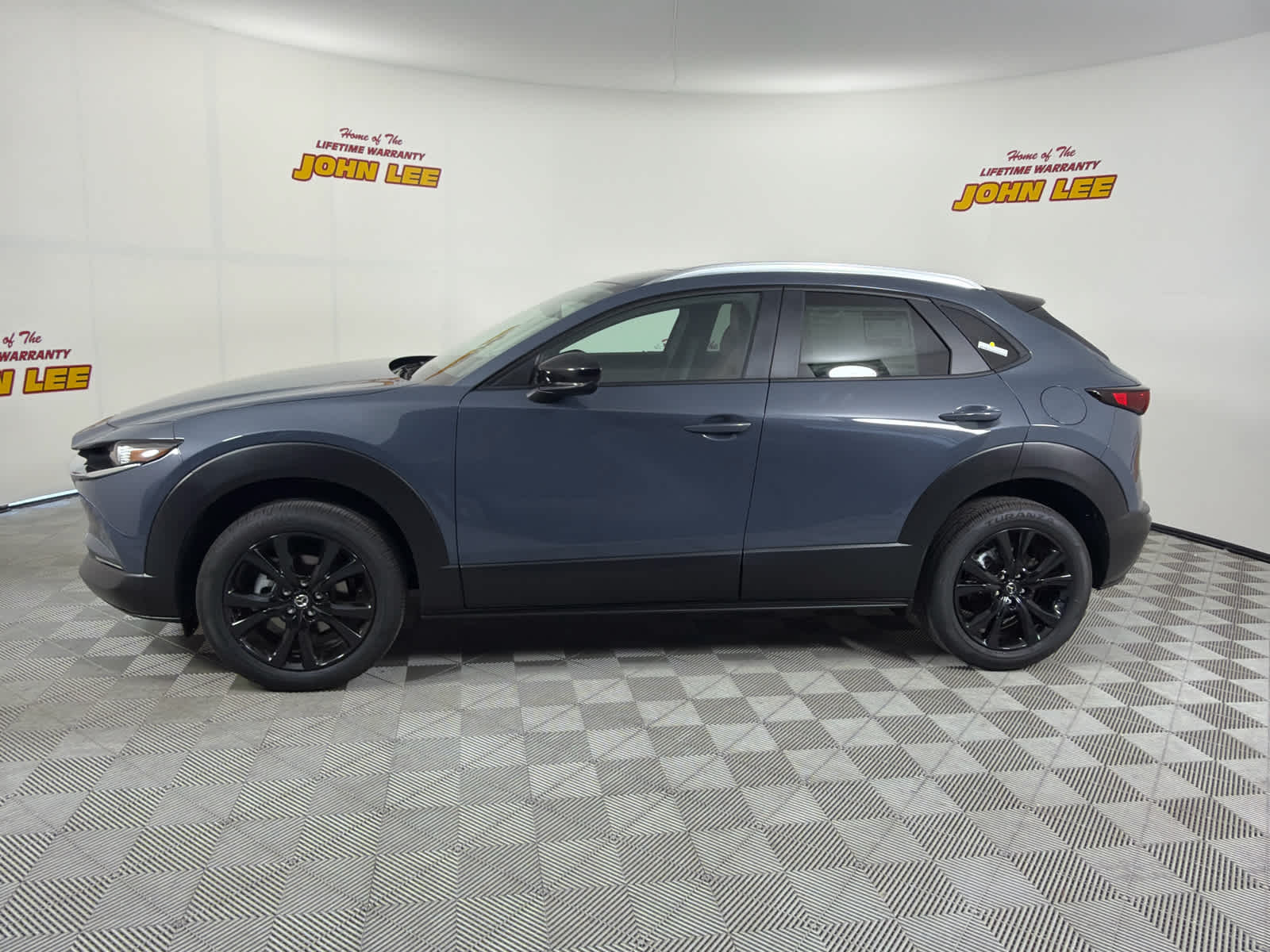 2026 Mazda Mazda CX-30 2.5 S Carbon Edition AWD