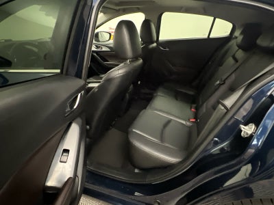 2018 Mazda Mazda3 5-Door Touring